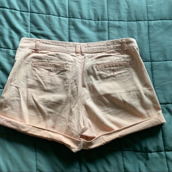 Anthropology Shorts in Peach - Picture 4 of 4